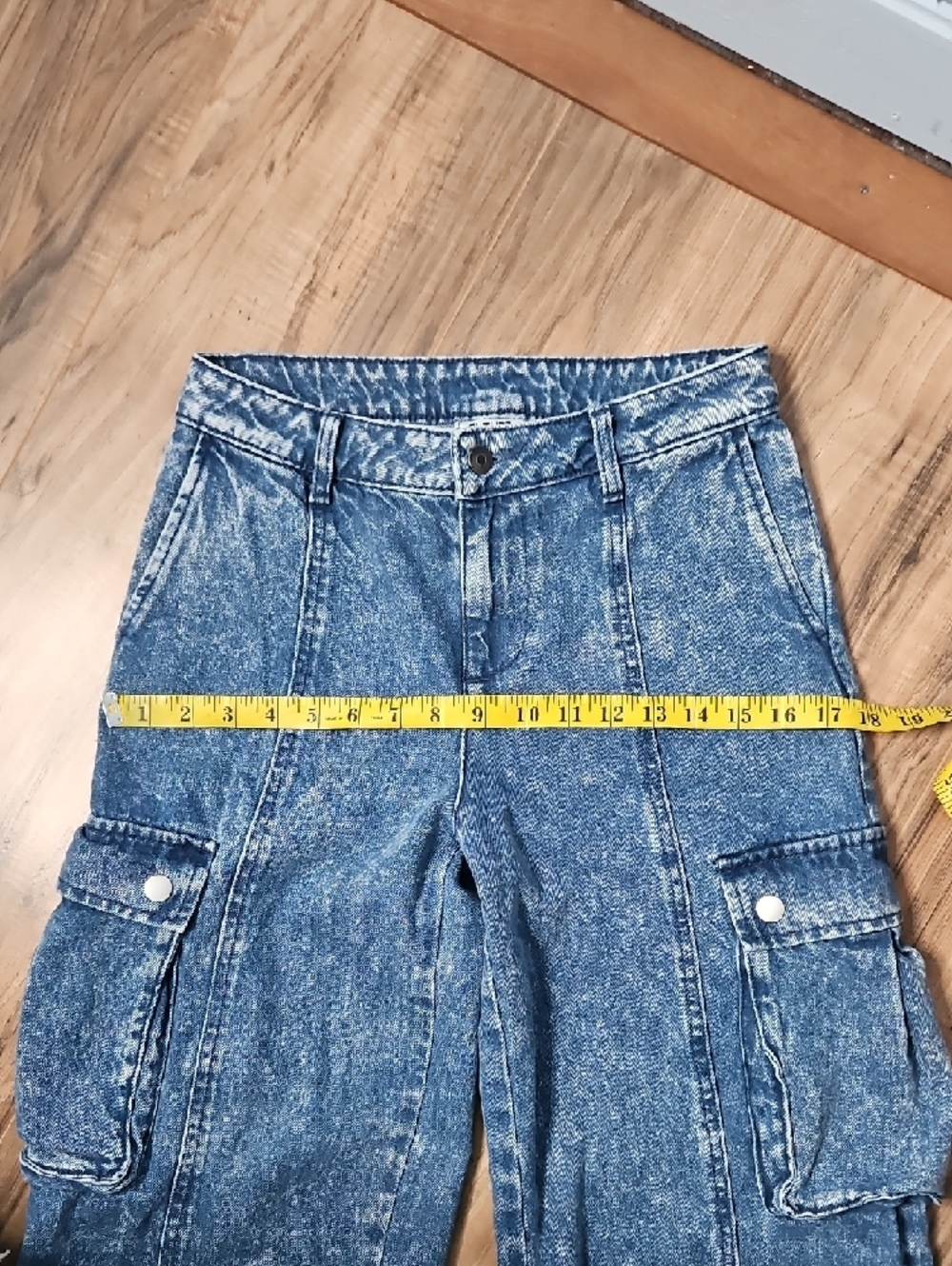 Future Collective Acid Wash Cargo Jogger Jeans - Light Blue Denim Size 0 - Picture 5 of 9